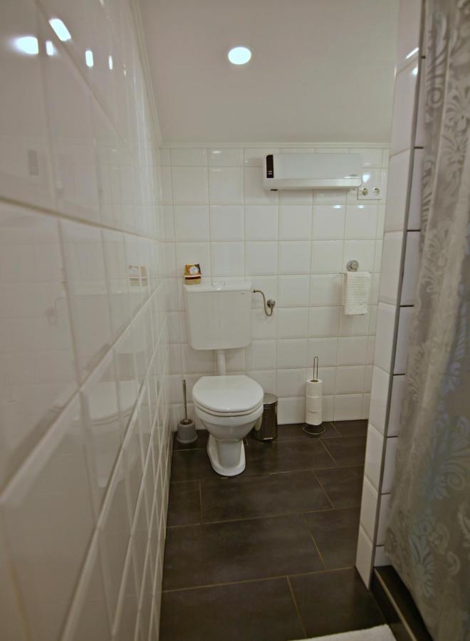 R.Gold Apartman Mako Exterior photo